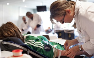 En fonction de l'origine des patients, les groupes sanguins ne sont pas les mêmes. Un casse-tête pour les transfusions.